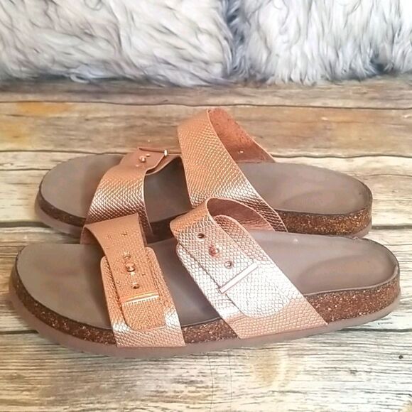 ROSE GOLD VEGAN LEATHER SANDALS SZ 7.5 - Picture 1 of 7